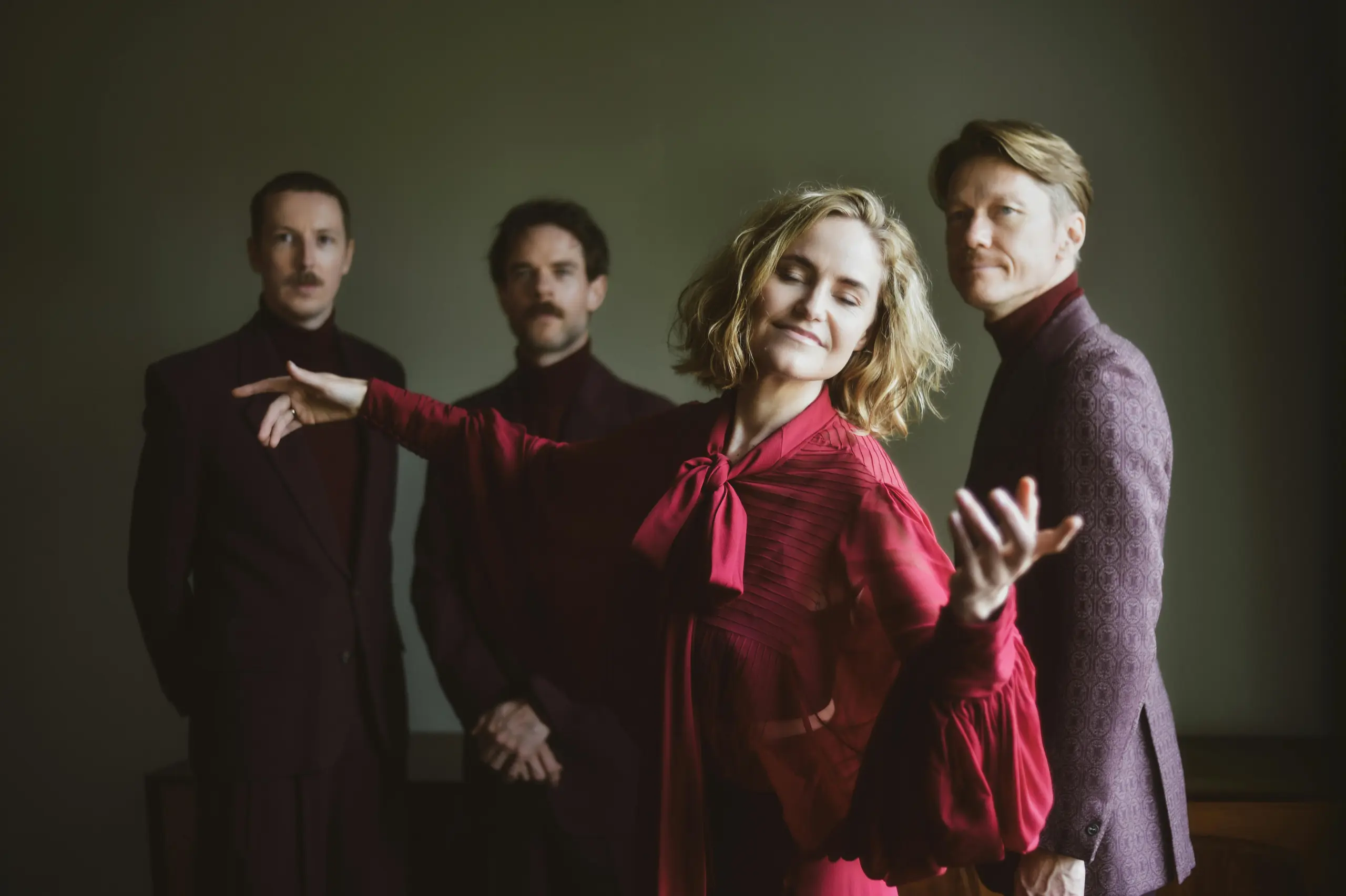 Bilde av Darling West som kommer til Ål Kulturhus med sin juleturné 11. desember