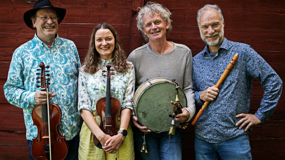 Bilde av den svensk-norske folkemusikkgruppa Groupa og Marta Matuszna, som kommer til Ål som del av Fryd Scene