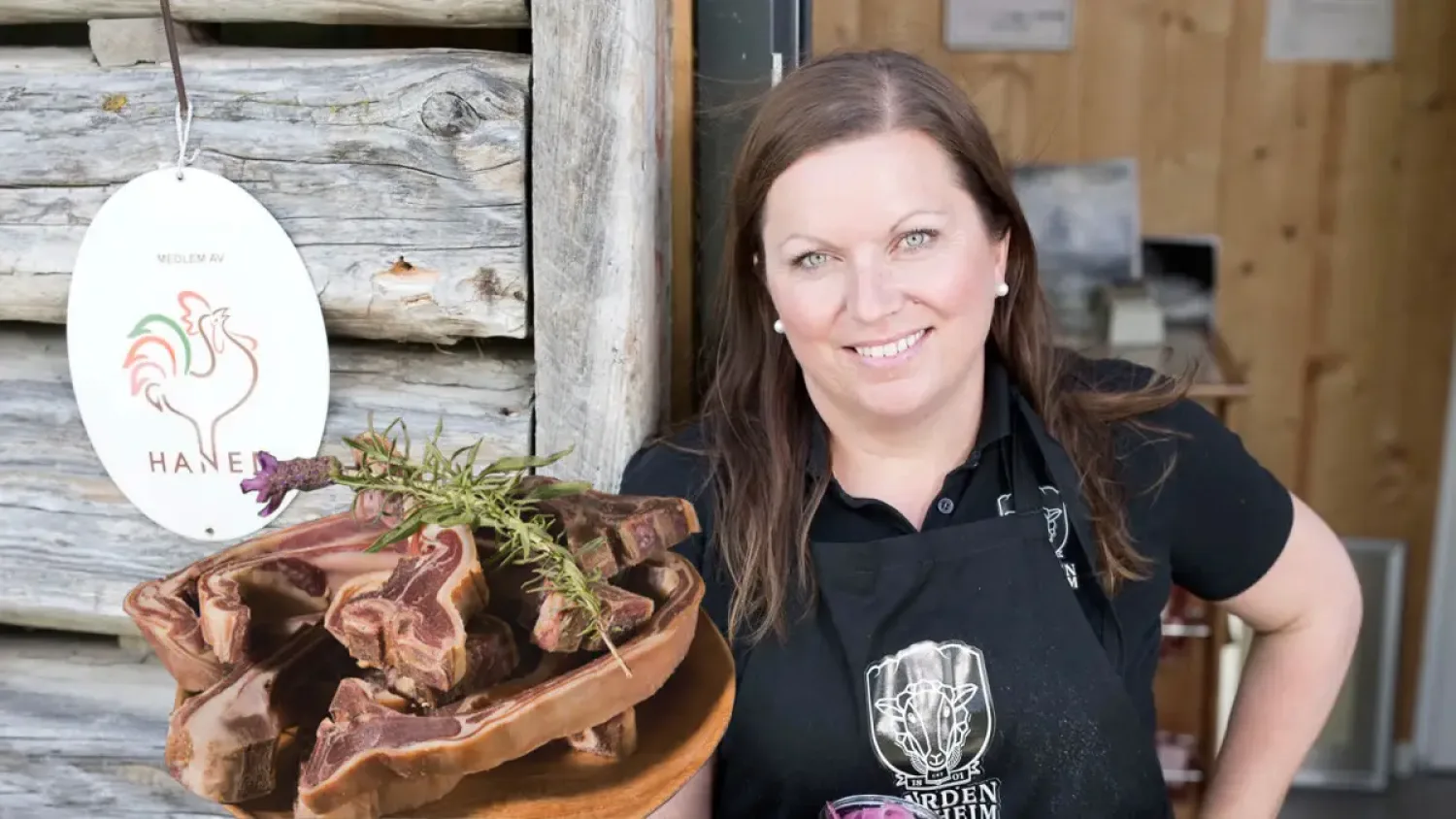 Renate fra Garden Oppheim med årets pinnekjøtt