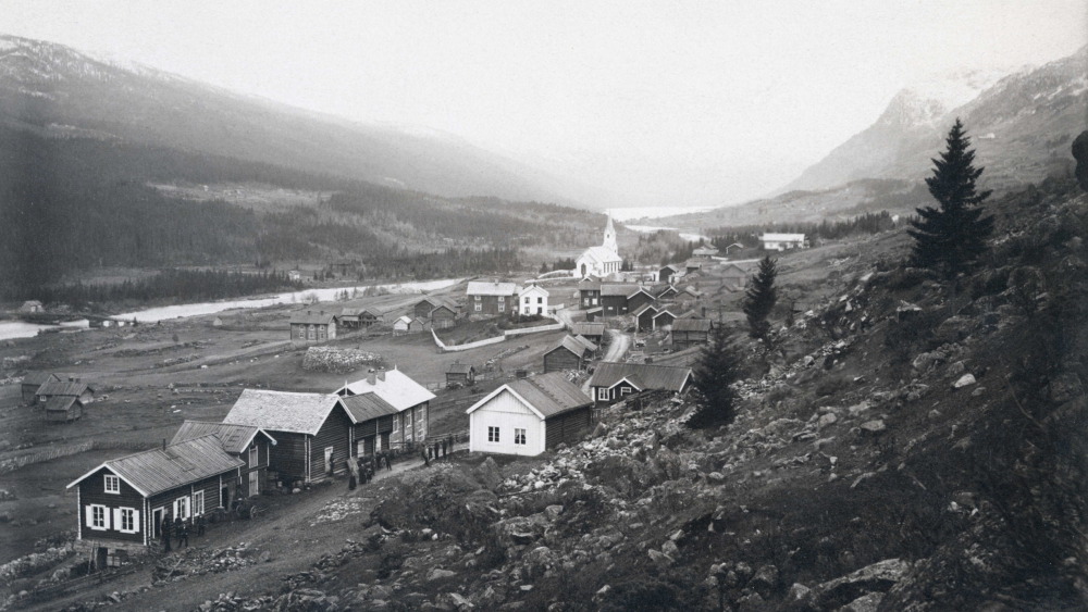 Sundre frå aust, 1895